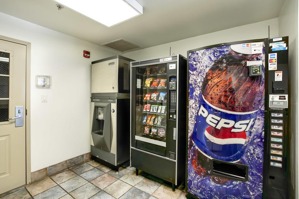 Studio 6-East Brunswick, Nj - Nyc Area Екстер'єр фото