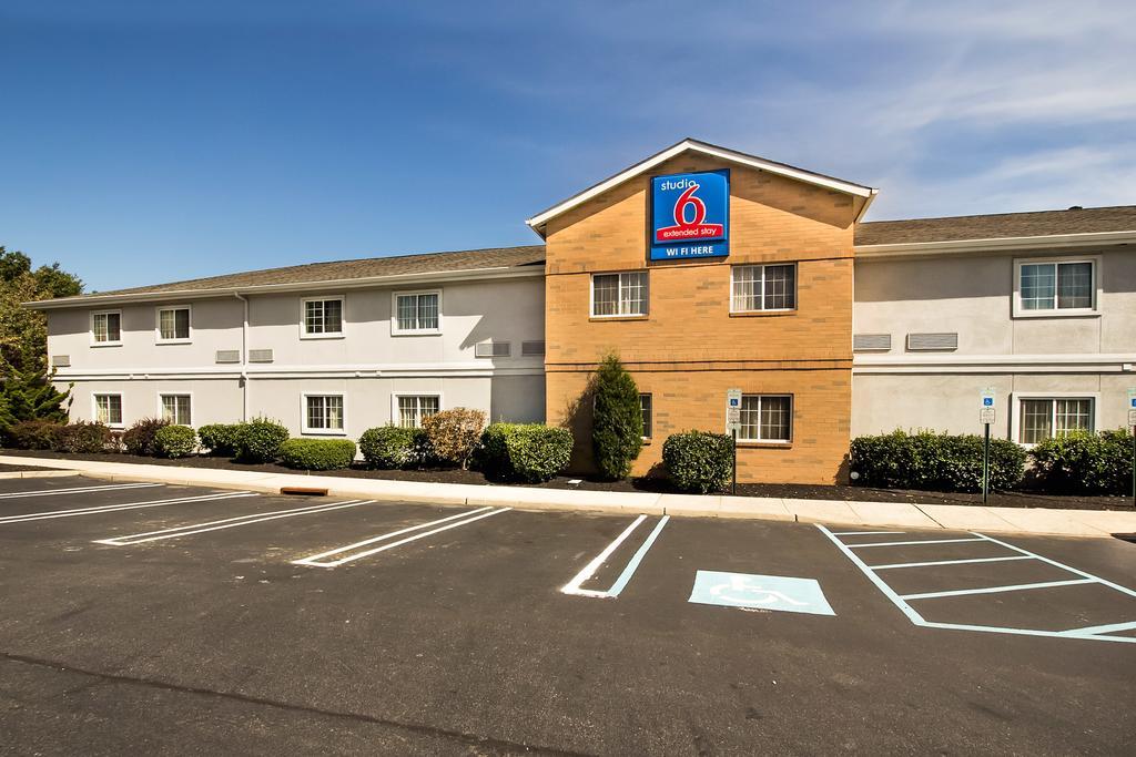Studio 6-East Brunswick, Nj - Nyc Area Екстер'єр фото